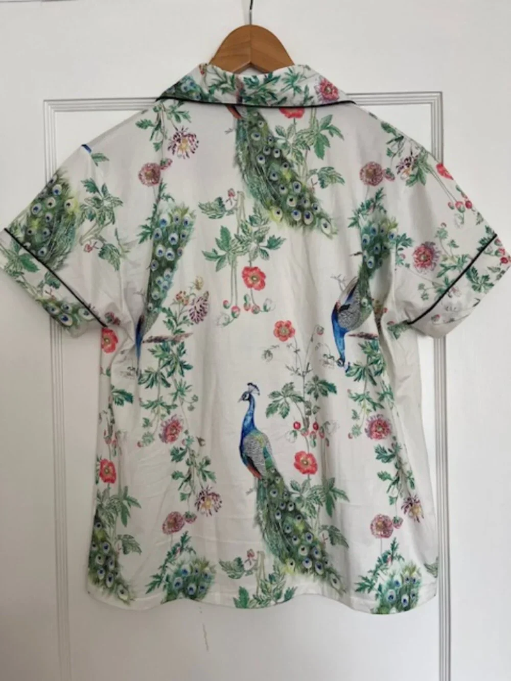 Two Piece Peacock Pajama Short Set | Size Medium - Picture 5 of 8